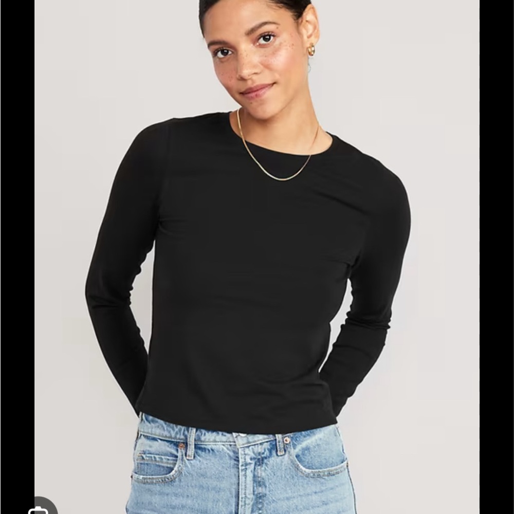 Old Navy Bestee Long Sleeve Tee